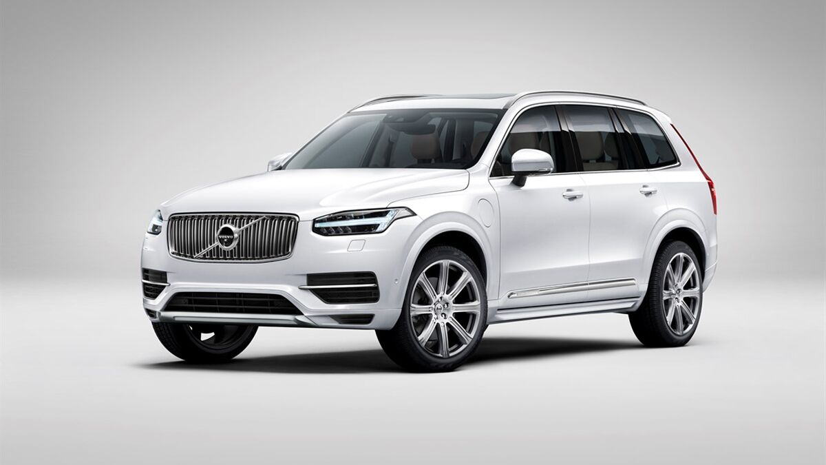 2014 Volvo XC90 parked in a white studio.