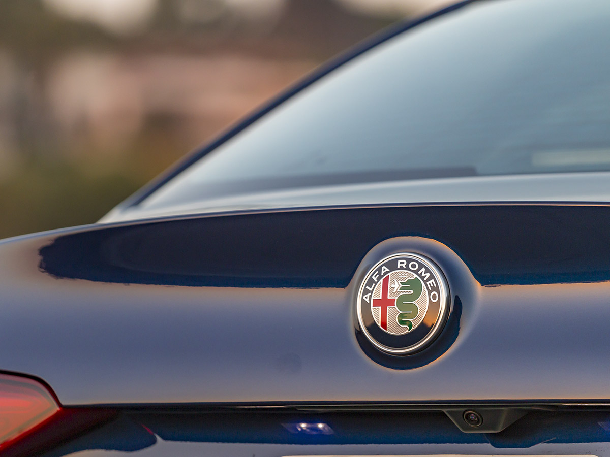Alfa Romeo logo