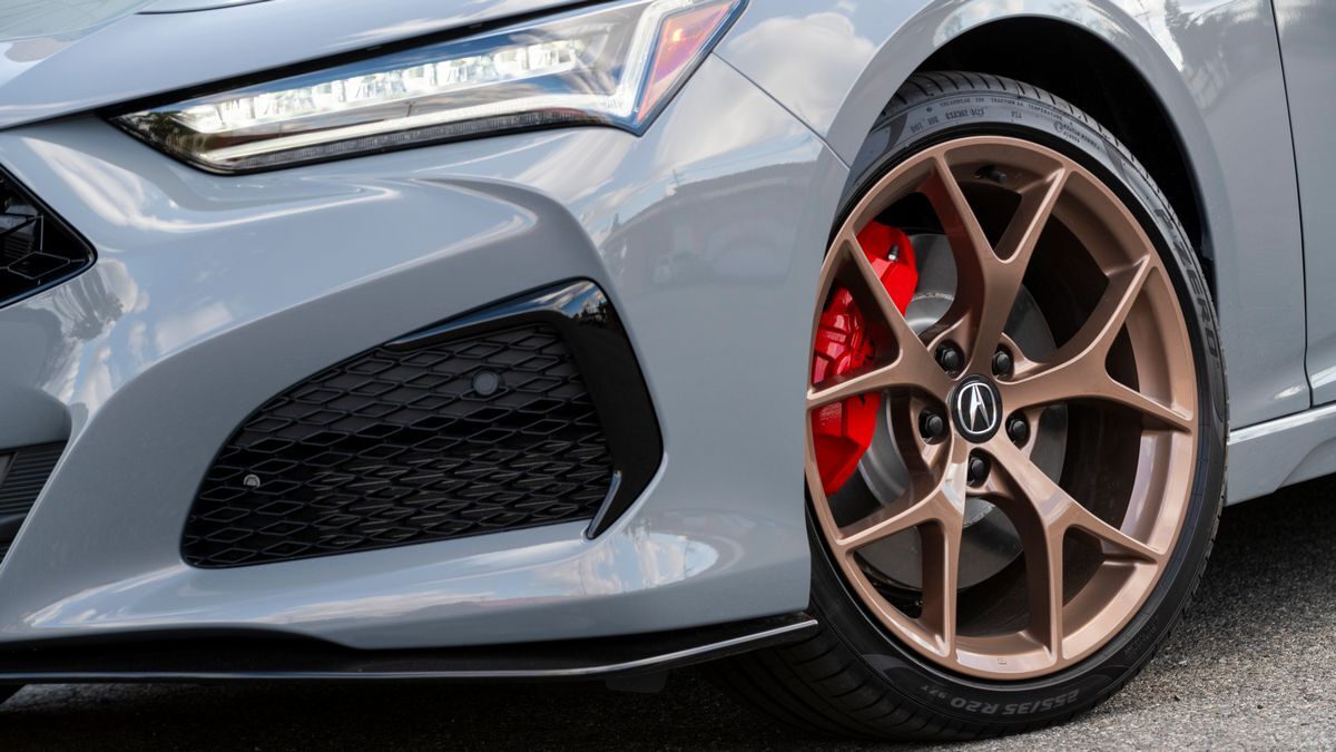 2025 Acura TLX Type S front wheel.