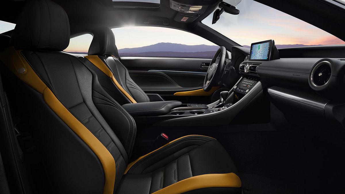 2025 Lexus RC