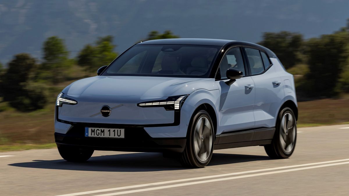 Volvo Recalls EX30 Over Fire Risk