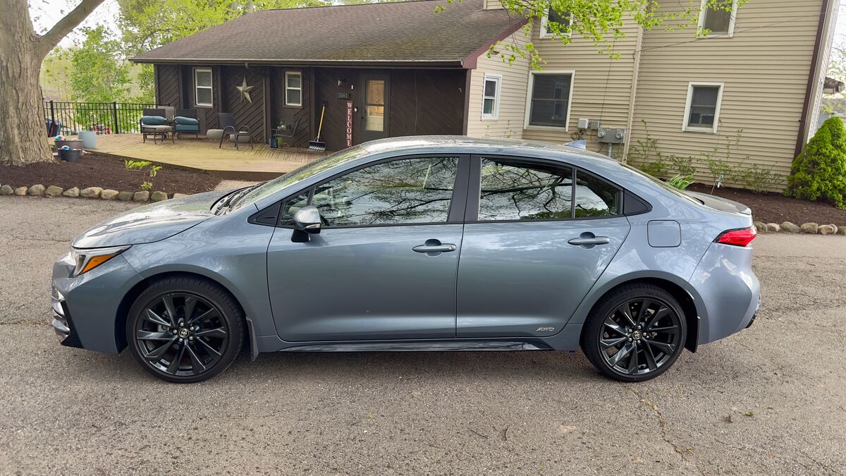 2026 Toyota Corolla Hybrid vs. 2026 Honda Civic Hybrid Comparison