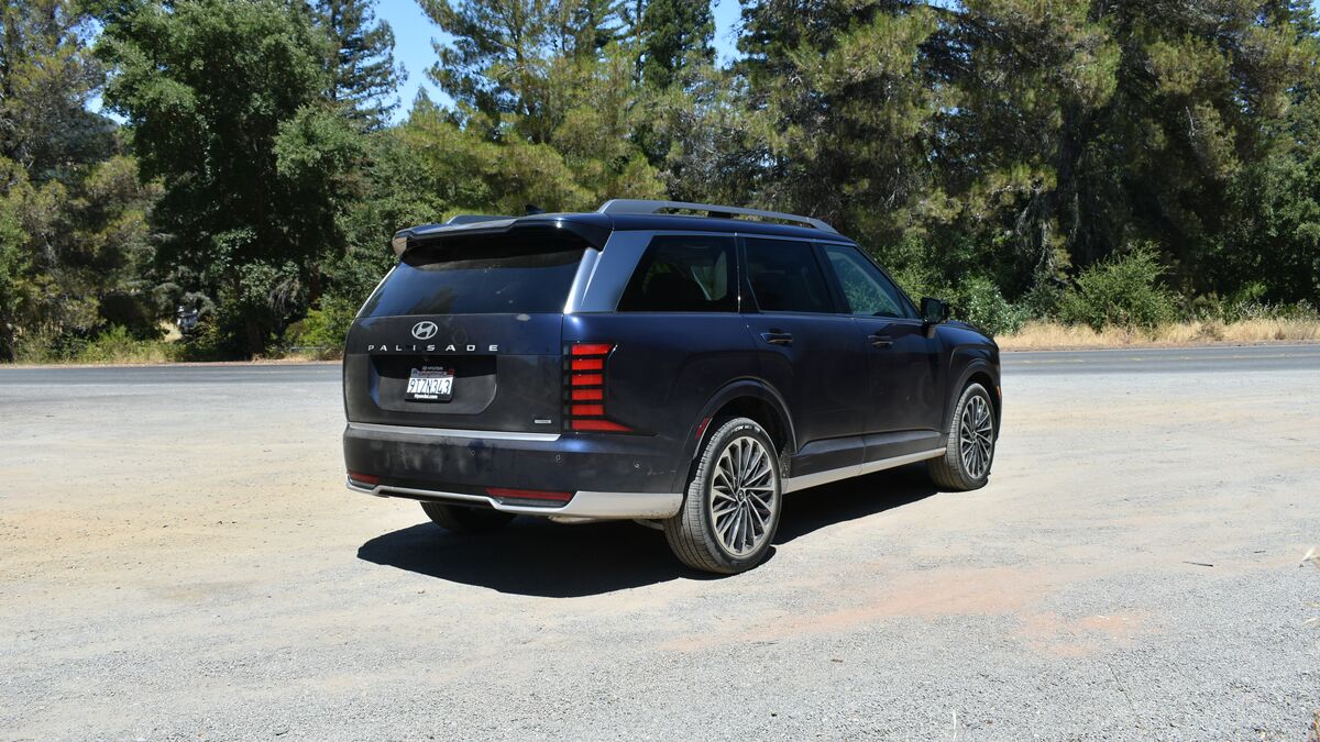 2026 Hyundai Palisade Calligraphy parked near a road.