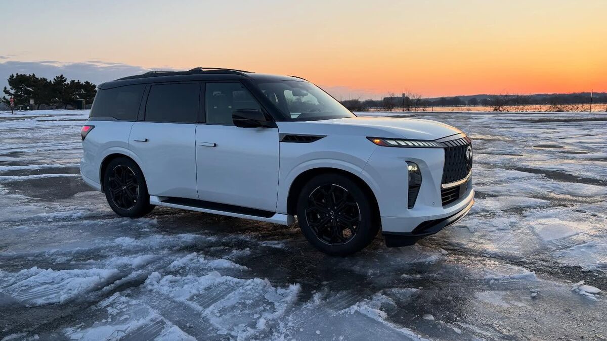 Driving the 2026 Infiniti QX80 Sport 4WD