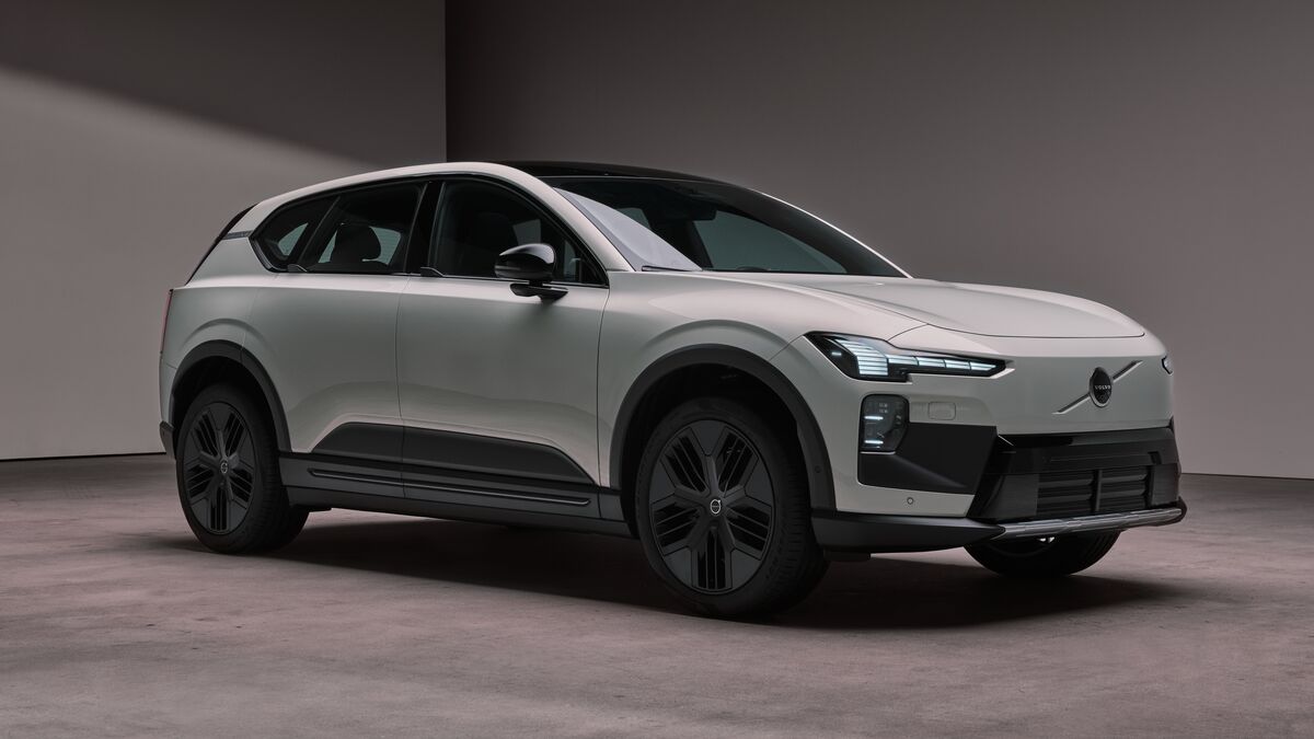 U.S. Will Allow Volvo to Continue Selling Cars with China-Backed Tech