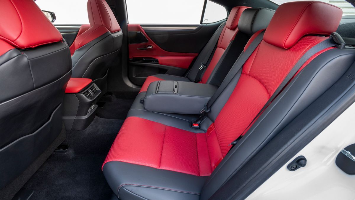 2025 Lexus ES