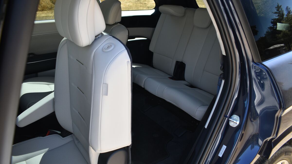 2026 Hyundai Palisade Calligraphy second row captain's chair, tilted forward.