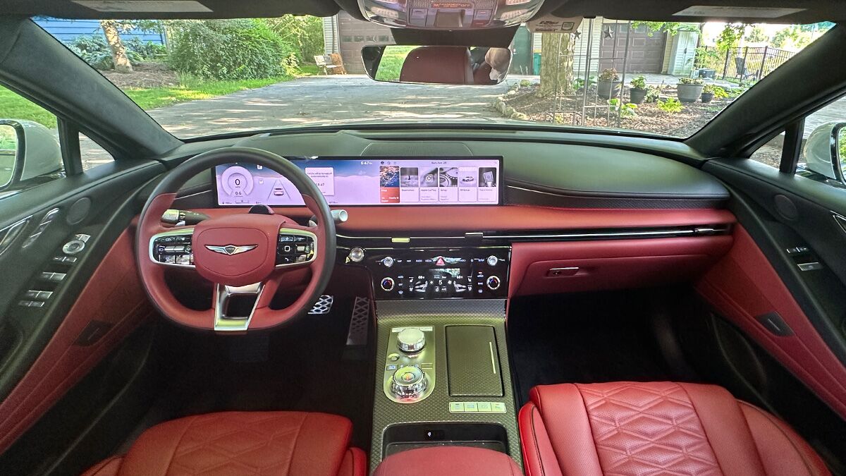 2025 Genesis G80 Sedan 3.5T Sport Prestige AWD midsize luxury sedan