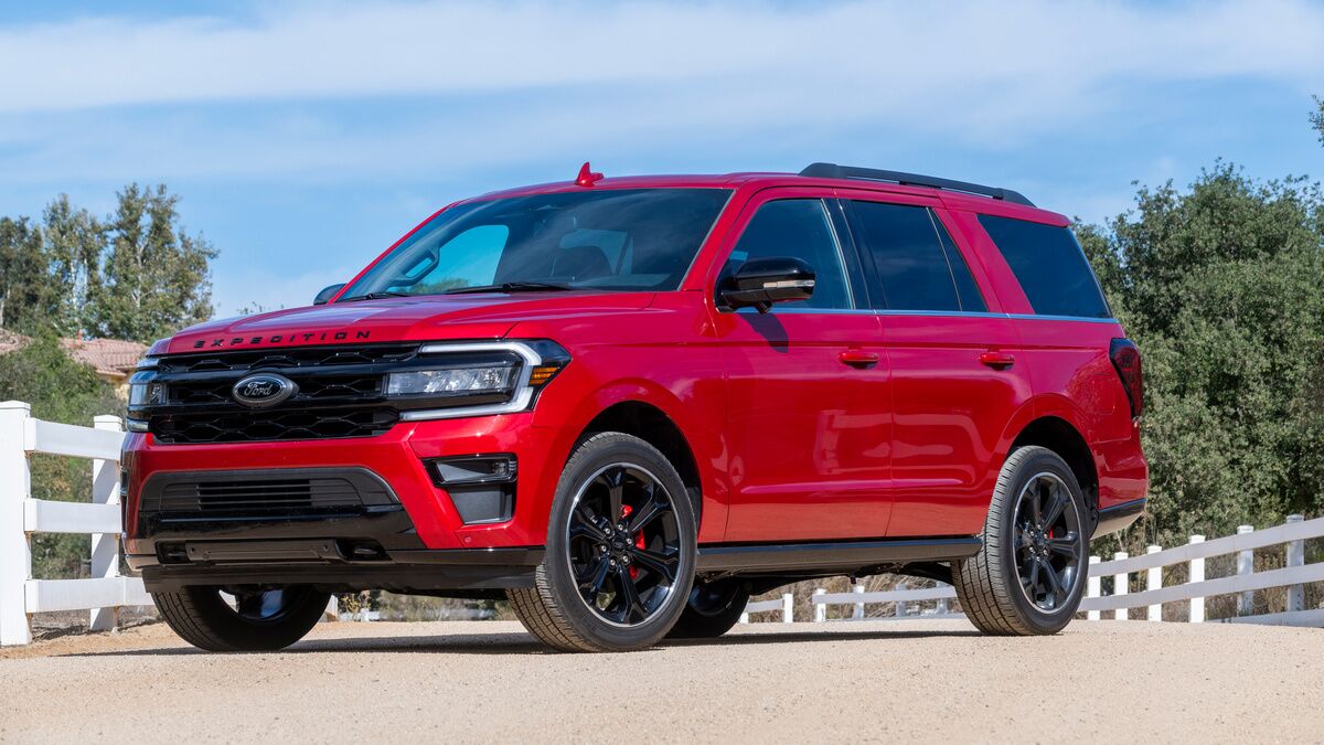 The 2022 Ford Expedition in red seen from a front quarter angle