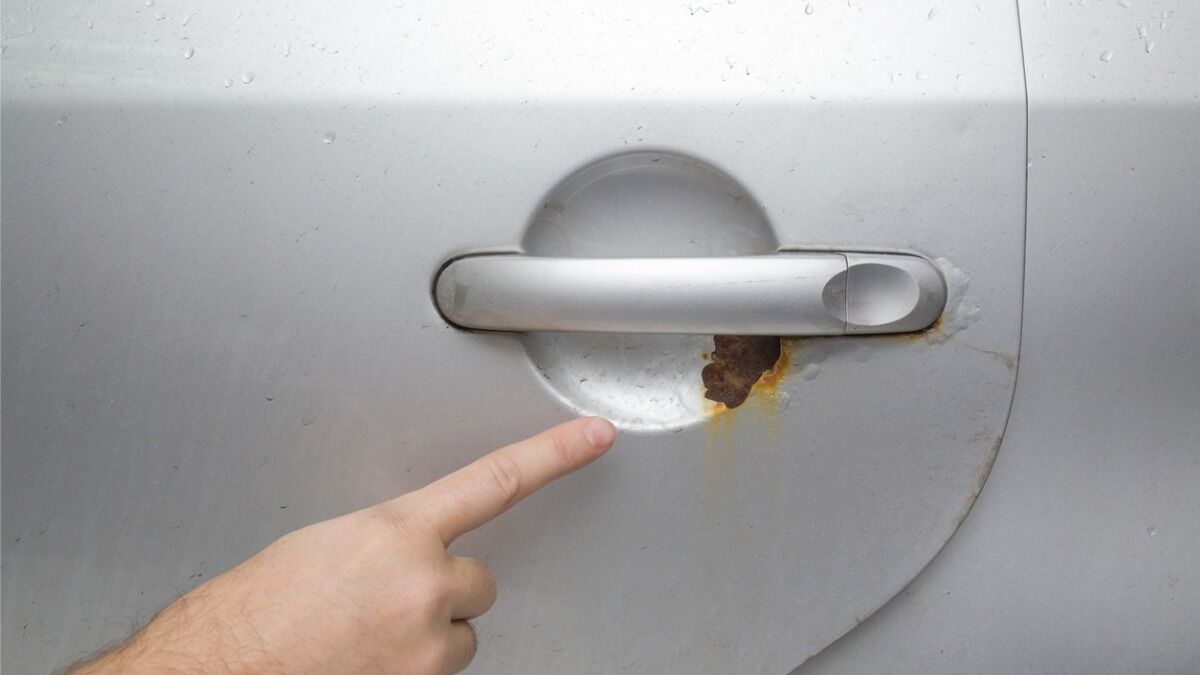 How to Touch up Car Paint: Everything You Need to Know