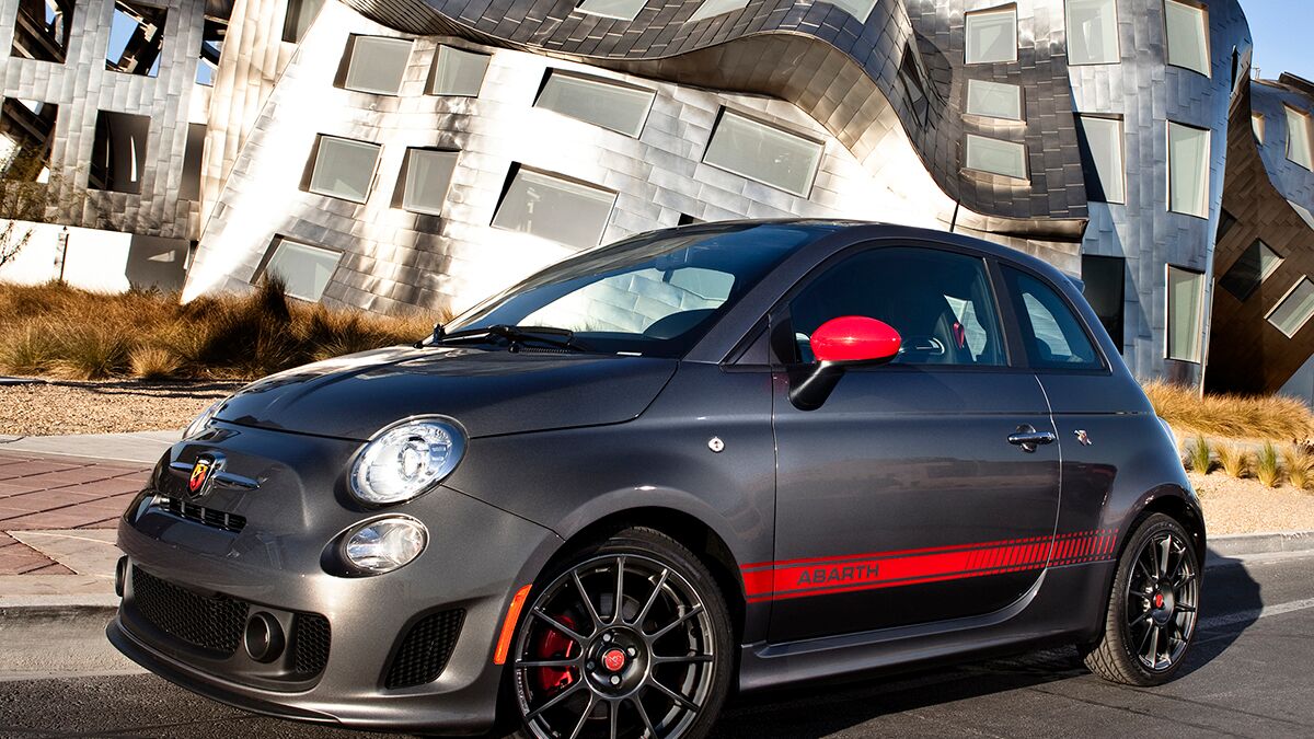https://dam.coxautoinc.com/m/22e15f3201d4f828/OG-1200x900-2015-fiat-500-abarth-jpg.jpg
