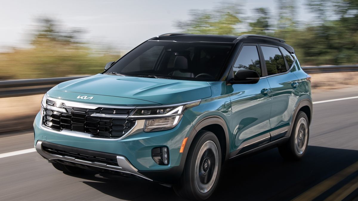 2026 Kia Seltos on the road.