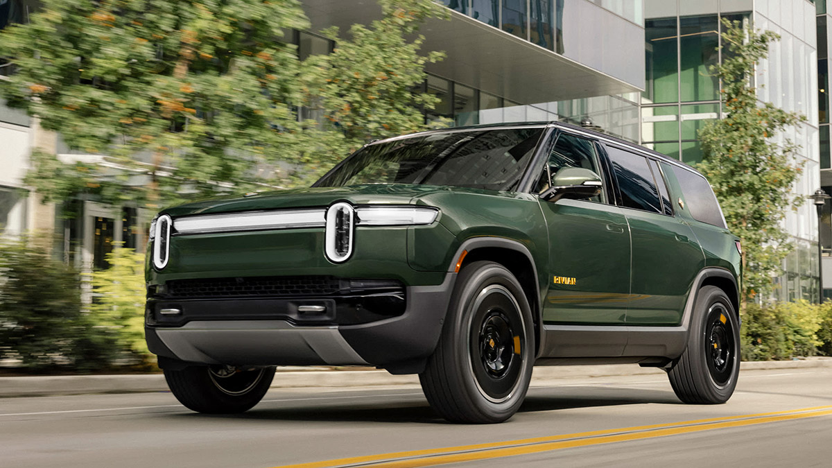 Rivian R1S