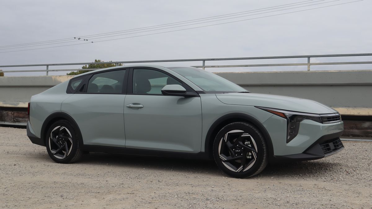 2025 Kia K4 EX