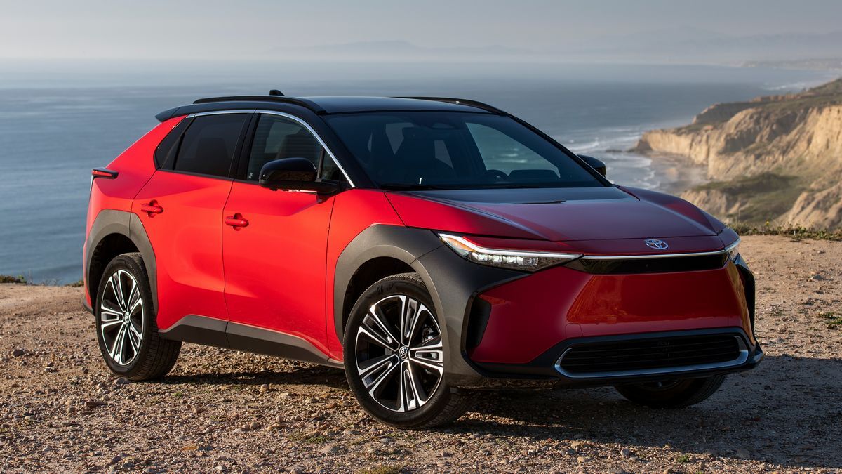 2025 Toyota bZ4X Limited in Supersonic Red
