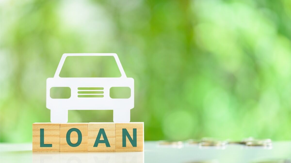https://dam.coxautoinc.com/m/9672784f975687/OG-Can-you-refinance-car-loan-jpg.jpg